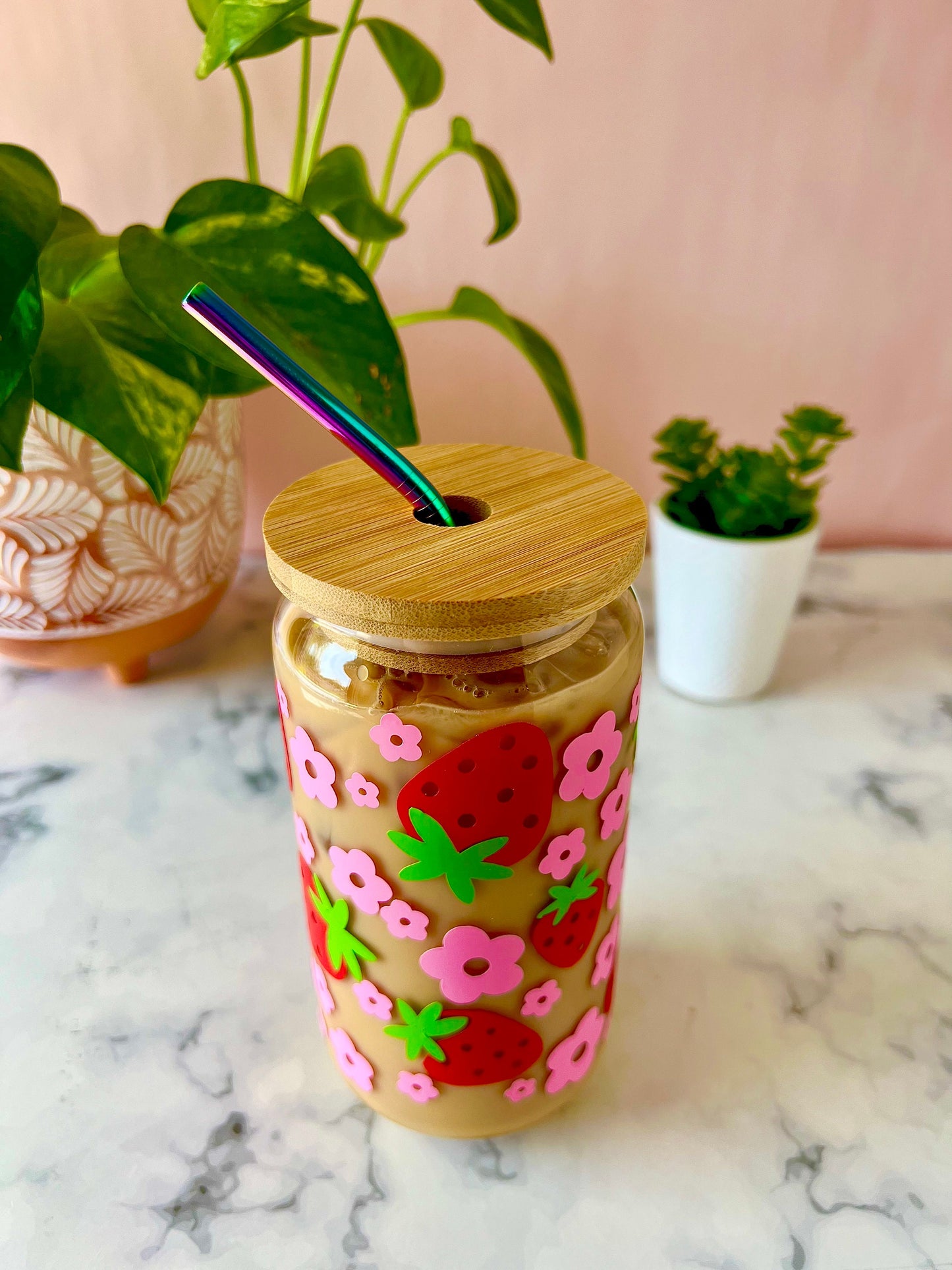 Summer Strawberries Iced Coffee Glass Cup Beer Can Glass Cup with Lid and Rainbow Metal Straw