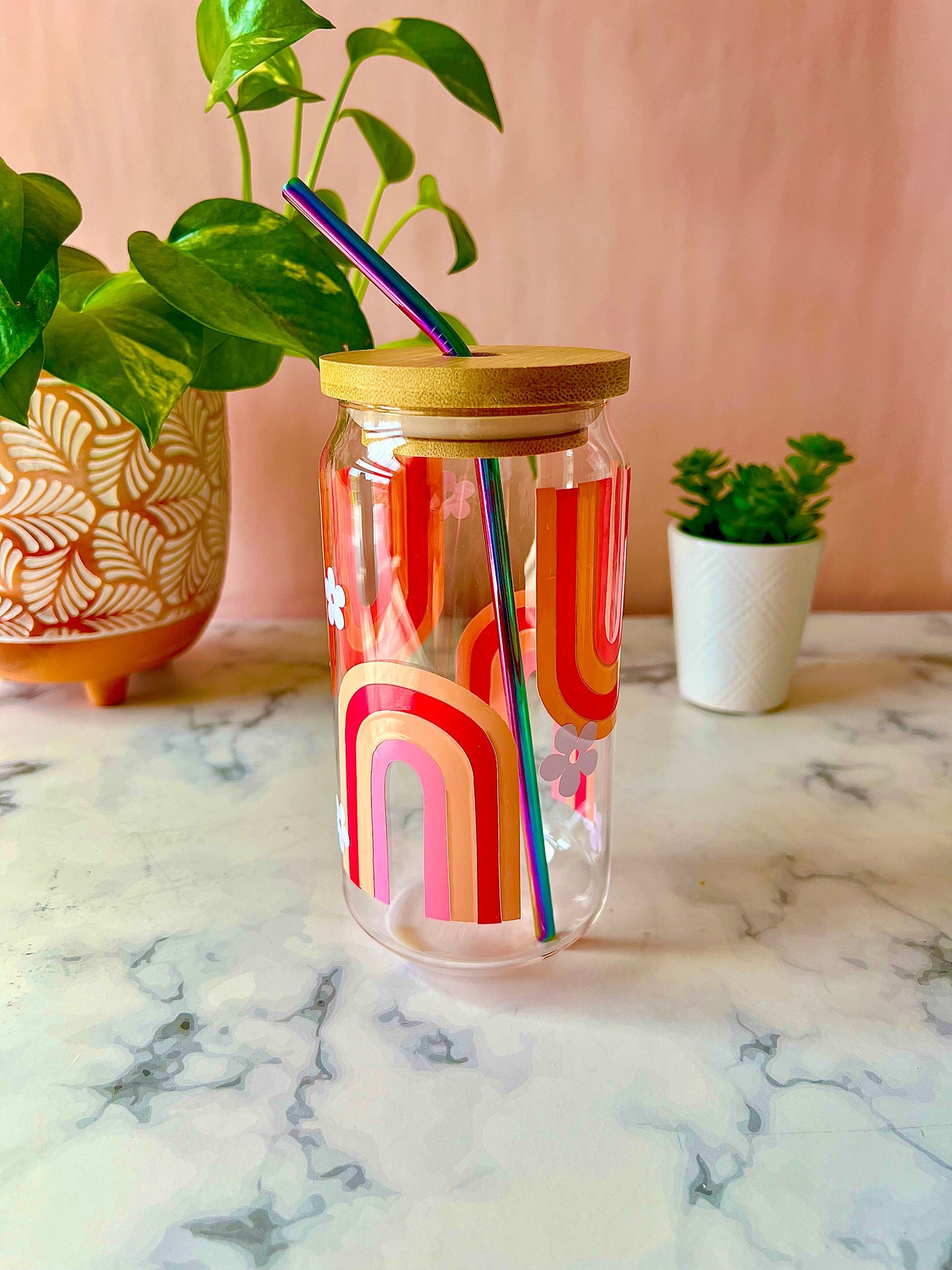 Retro Groovy Rainbows & Daisies Iced Coffee Cup Beer Can Glass Cup with Lid and Rainbow Metal Straw