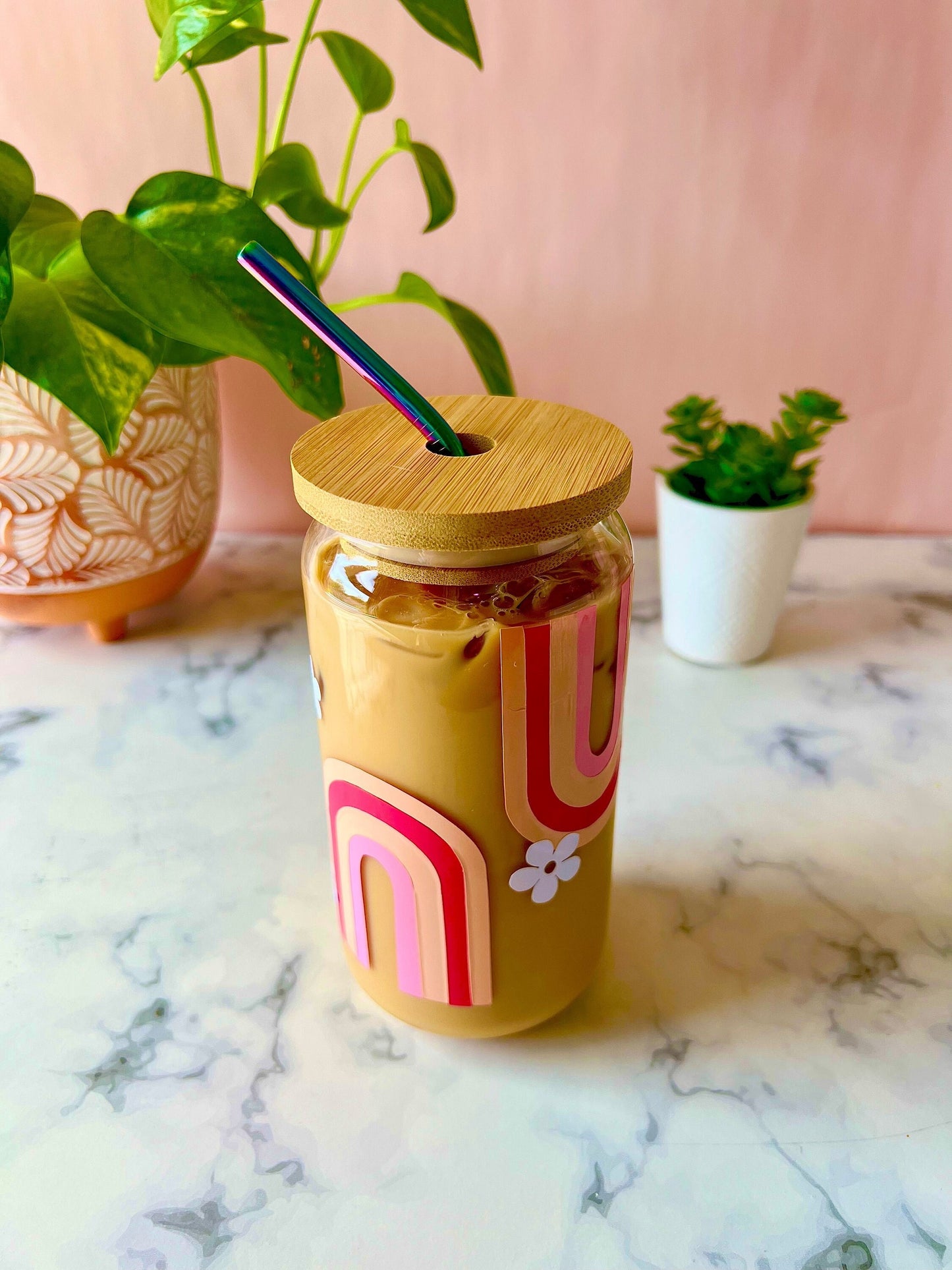 Retro Groovy Rainbows & Daisies Iced Coffee Cup Beer Can Glass Cup with Lid and Rainbow Metal Straw