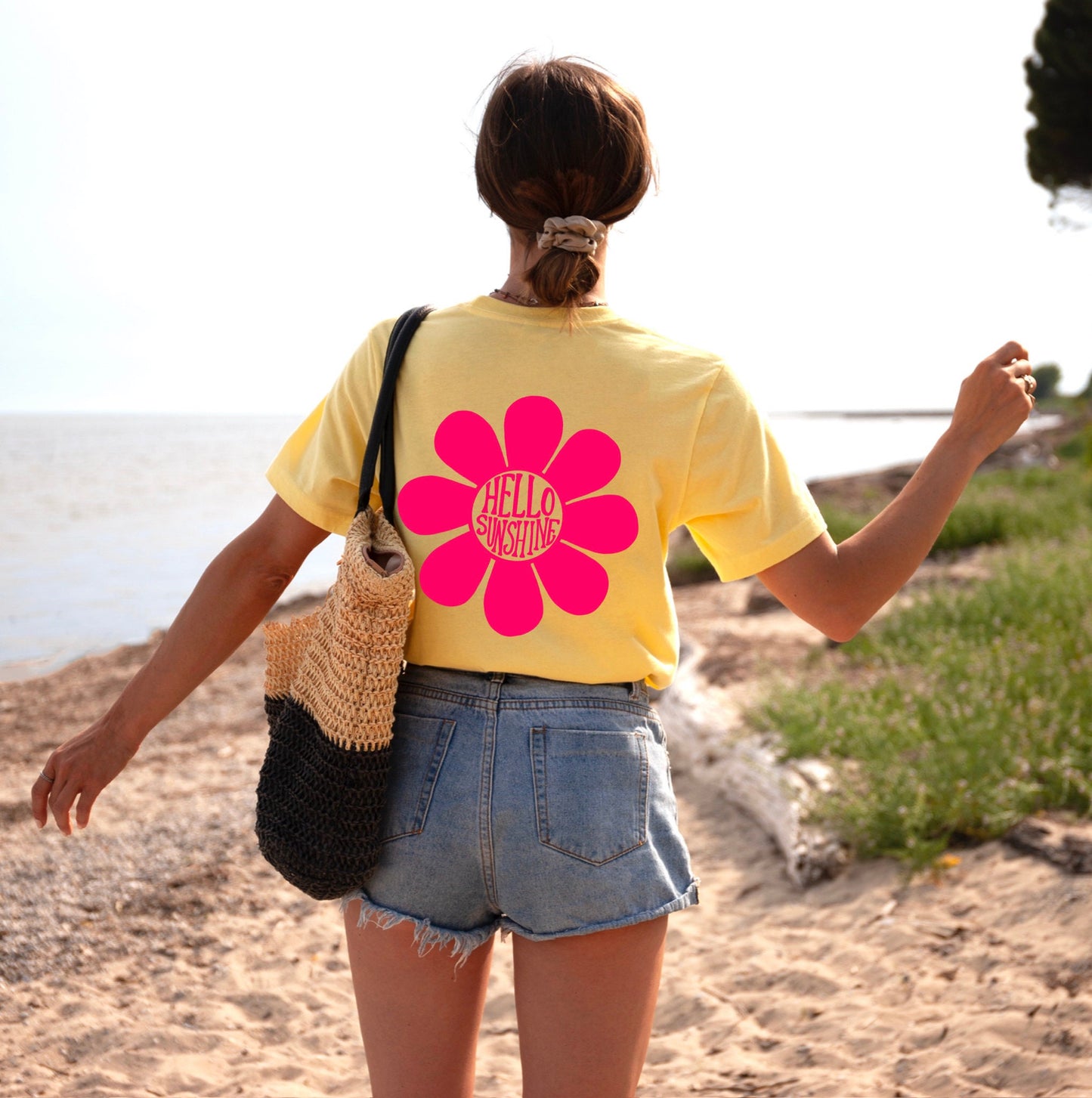 Sunshine Retro Daisy Tshirt Oversized Vintage Beach Shirt