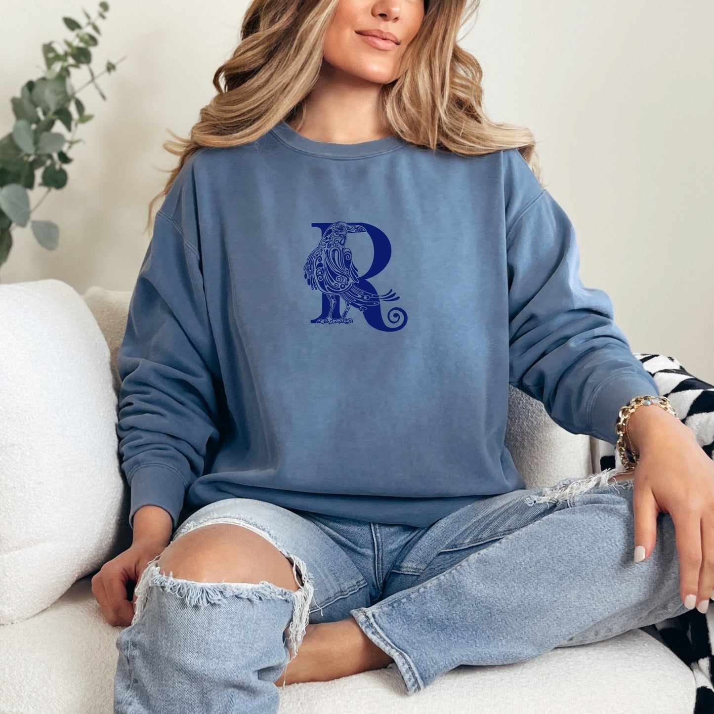 Blue Raven Embroidered Wizard House Crest Pullover Crewneck Sweatshirt